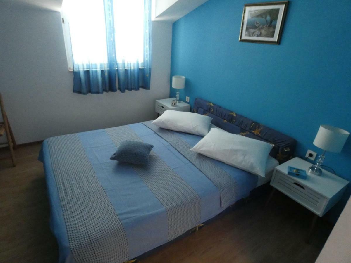 Apartmani Saric Rogoznica Zečevo Exteriér fotografie