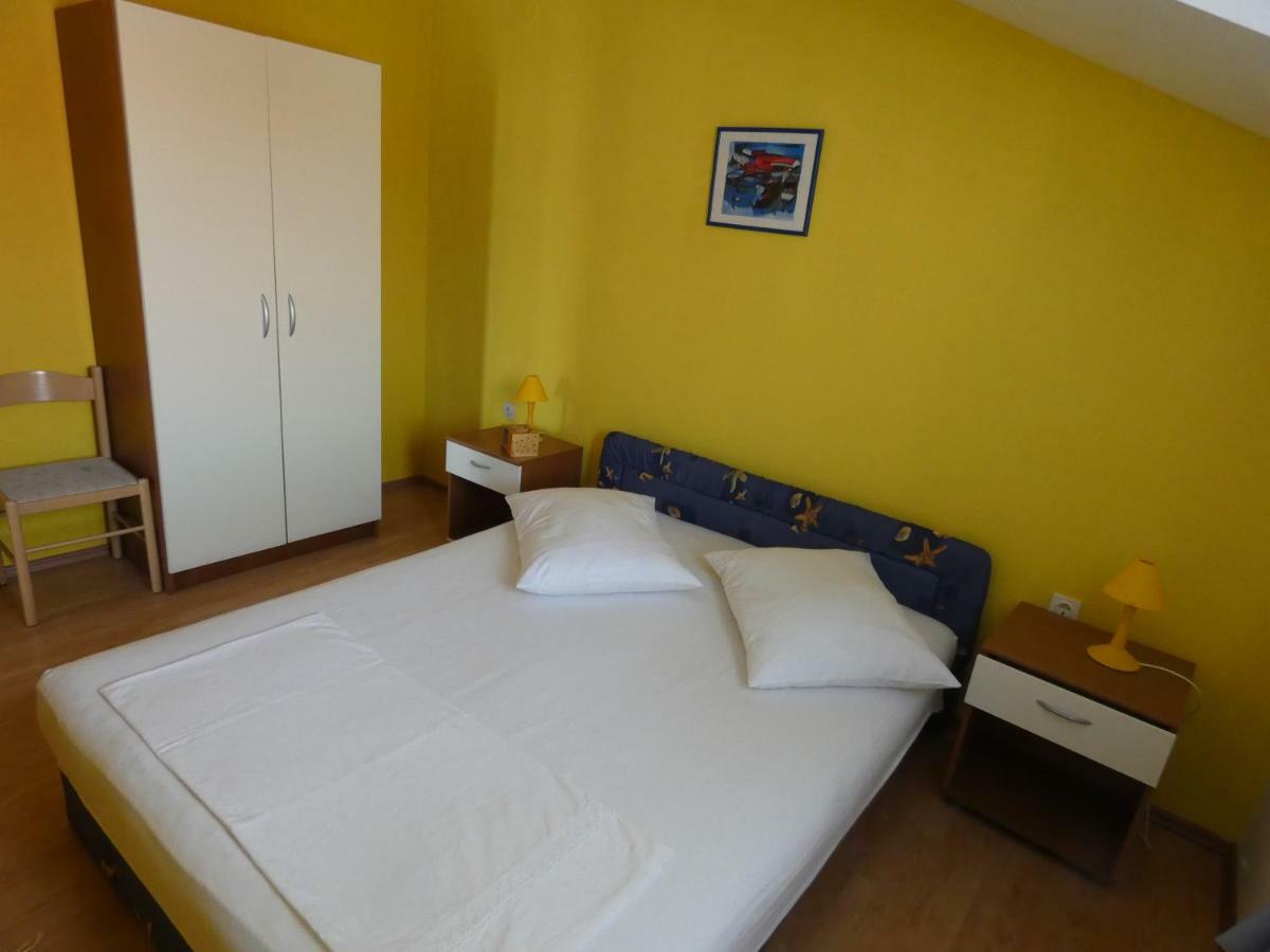 Apartmani Saric Rogoznica Zečevo Exteriér fotografie