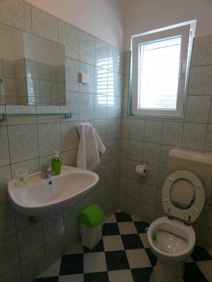 Apartmani Saric Rogoznica Zečevo Exteriér fotografie