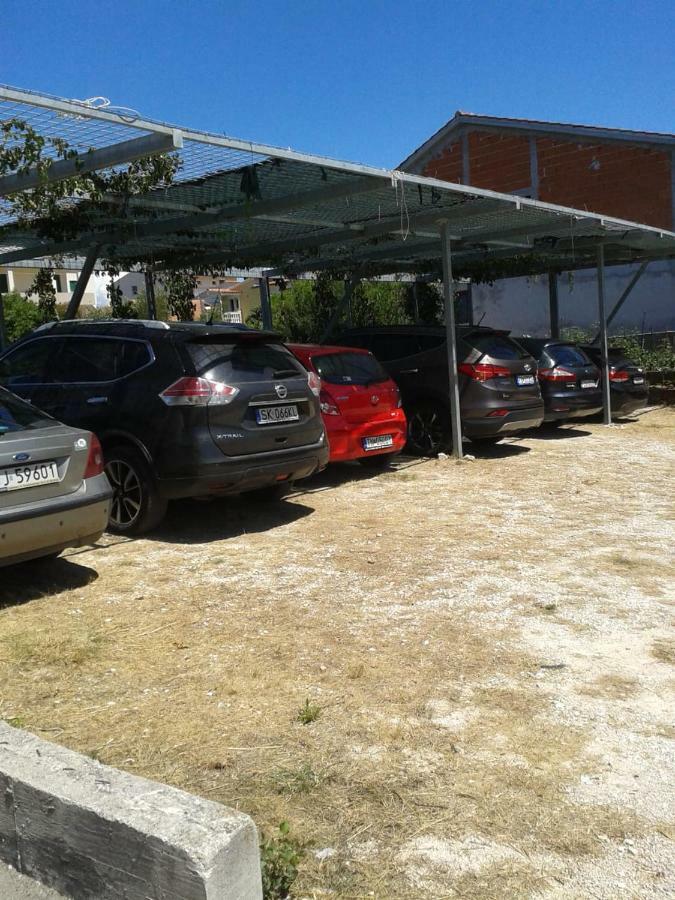 Apartmani Saric Rogoznica Zečevo Exteriér fotografie